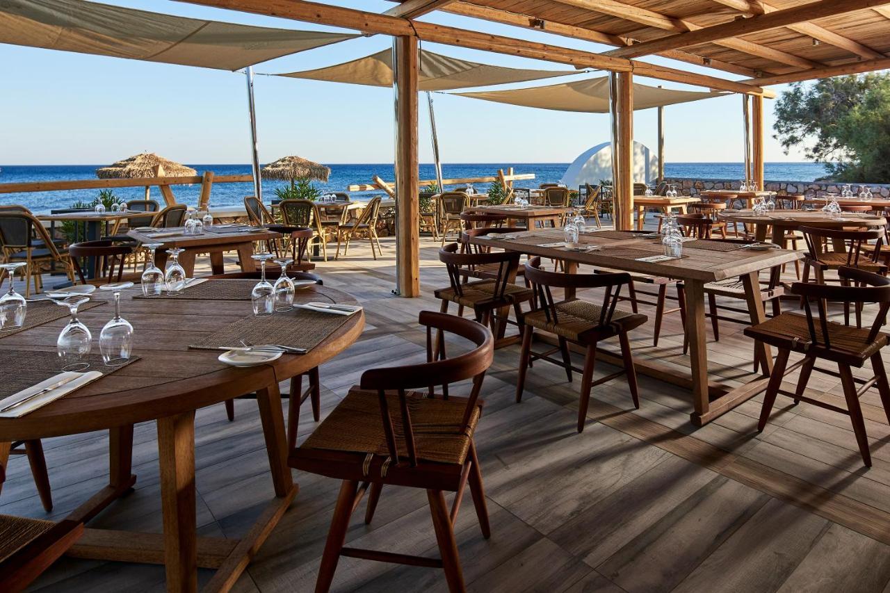 Sea Breeze Santorini Beach Resort, Curio By Hilton Agios Georgios  エクステリア 写真